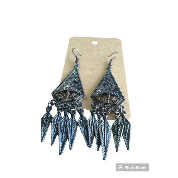 Paparazzi Earrings Squard Two Sets Of Pierced Earrings Beautiful - Picture 6 of 8
